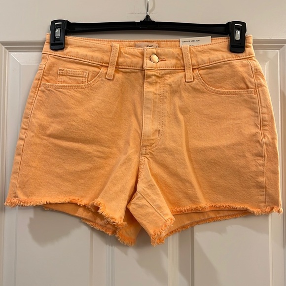 Universal Thread ladies Jean shorts - Picture 1 of 6